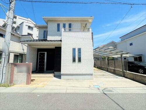 Bright 4LDK Family Home with Balcony in Akashi, Akashi, Hyogo