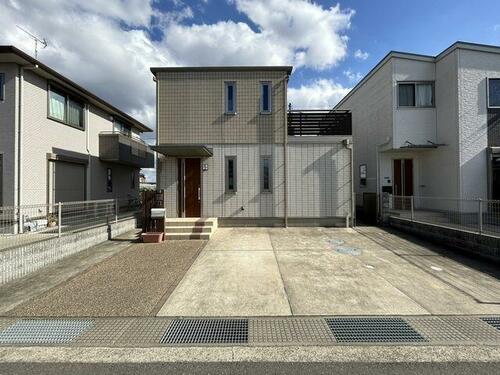 Bright 3LDK Steel-Frame Home in Matsushima, Wakayama in Wakayama