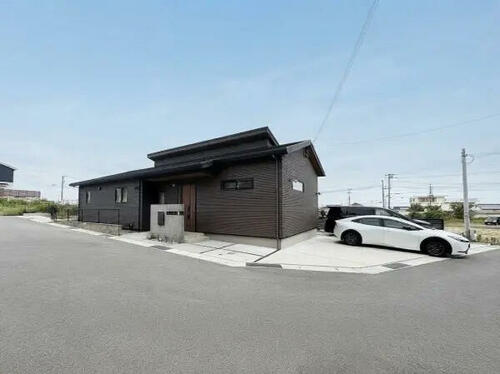 New 3LDK Ichijo Home in Awaji Otani with Floor Heating & 3-Car Parking, Hyogo