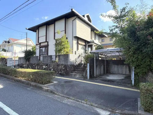 Misawa-Built 5LDK Near Gakken Kita-Ikoma Station, Ikoma, Nara