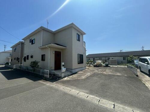 Bright 4LDK Home with Two Balconies in Sendai, Sendai, Miyagi