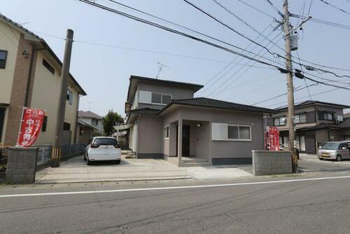 Fully Renovated 4LDK Wooden Home with Tatami Room in Higashiyoka, Saga in Saga
