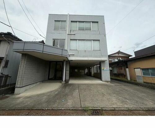 Spacious 3-Story Steel-Frame 5DK Mixed-Use Building in Mitsuke in Niigata