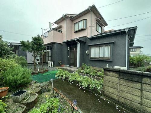 Spacious 5LDK Wooden House with Land in Quiet Tsu Kizucho, Mie