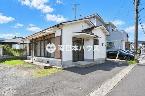 Single-Story 3DK Wooden House, 8-Min Walk to JR Sakanoue, Kagoshima