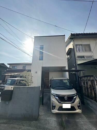 Bright Fully Renovated 1LDK House Near Kumamoto Station in Kumamoto