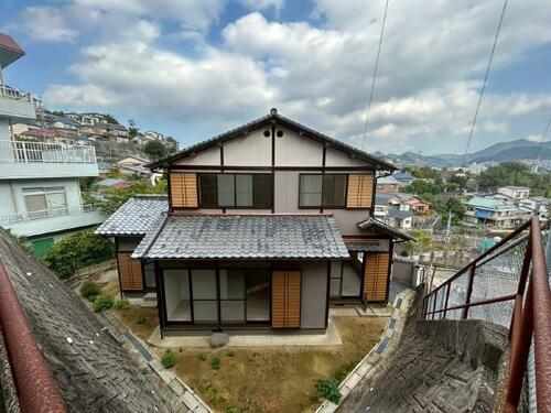 Fully Renovated 4SLDK Home Near Urakami Shako Station, Nagasaki