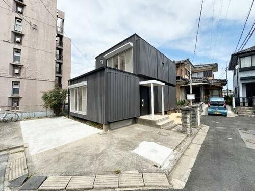 Renovated 3LDK Light-Steel House near Minami-Oita Station, Oita