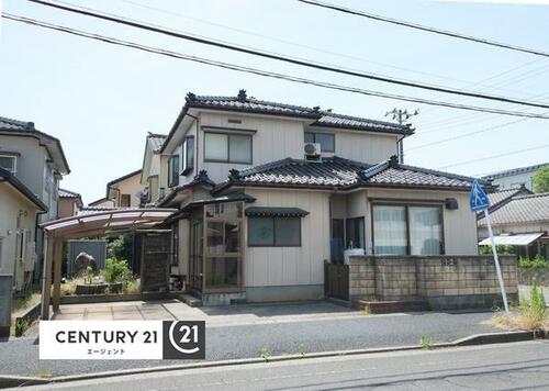 Spacious 5SLDK Wooden House with Garden & Sunroom in Higashi-ku, Niigata, Niigata
