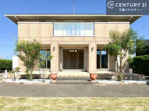Bright 4SLDK Light-Steel Home with Spacious Grounds in Egawa in Chiba