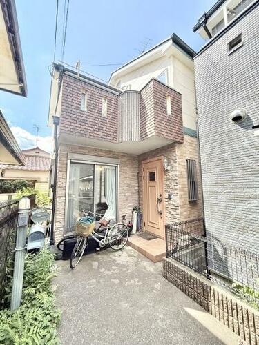 Spacious 4LDK Wooden House with Parking for Two in Niiza, Saitama, Saitama