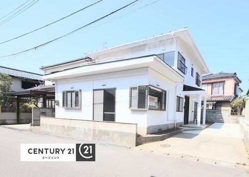 Fully Renovated 6LDK Family House with Tatami Rooms near Terao Station in Niigata in Niigata