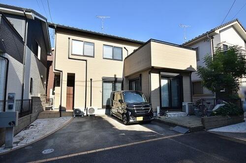 Bright 4LDK with South-Facing Balcony near Uchijuku Station, Ina, Saitama