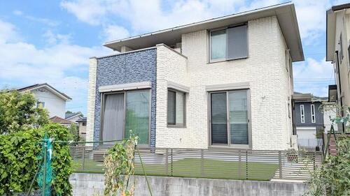 Bright 4LDK Misawa Home House with 3-Car Parking in Seto, Aichi