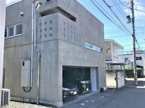 太陽光発電を備えた明るい盛岡市館向町の2LDK戸建て、盛岡市