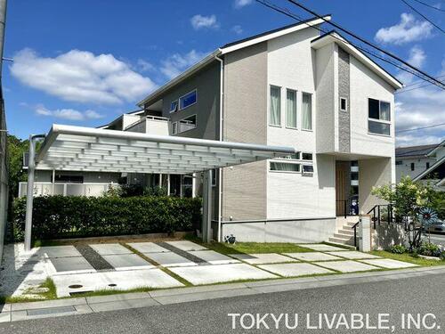 Bright Fully Renovated 3LDK Home with Garden in Kobe Kita-ku in Hyogo