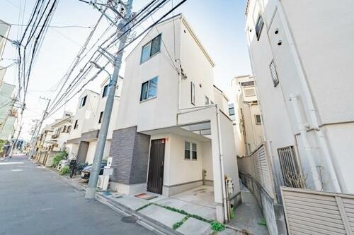 Bright 2SLDK Home with Spacious LDK in Kitashinjuku, Shinjuku, Tokyo