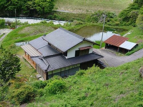 Spacious 8SLDK Wooden Home in Rural Mase Namimaru in Gifu