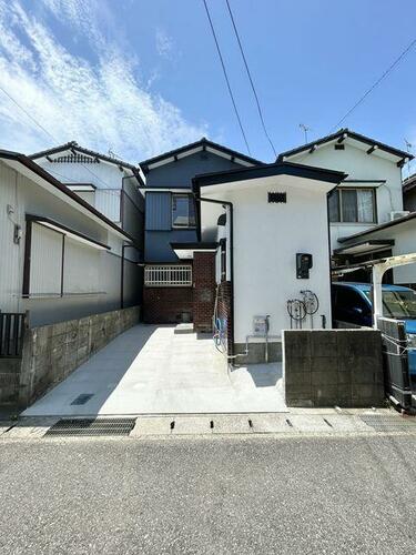 Fully Renovated 3DK House with Bright Interiors in Kochi in Kochi