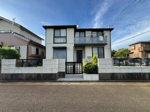 Spacious Bright 4SLDK House with Garden in Quiet Toyosatodai, Choshi, Chiba