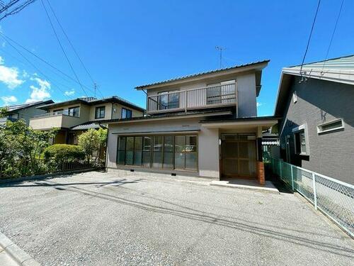 Fully Renovated 3LDK House with Bright Living Space in Azumino, Nagano in Nagano