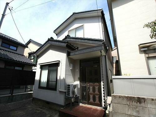 Bright 4K Wooden Home with Tatami Rooms & Sunroom in Kanazawa's Teramachi, Ishikawa