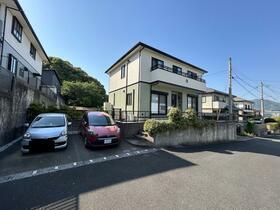 Spacious 4SLDK Wooden House with Garden & Solar in Quiet Munakata, Fukuoka