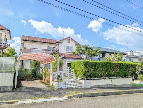 Bright 4LDK Wooden House with Garden in Tajimi’s Kibogaoka, Gifu