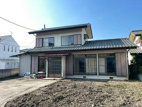 Bright 3LDK Kominka-Style House with Large Corner Garden in Takasaki in Gunma