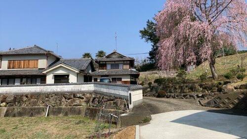 Spacious 11LDK Traditional Home with Expansive Land in Uda, Uda, Nara