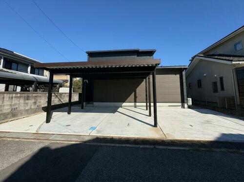 Modern 3LDK with Garden and Balcony in Toyama, Toyama