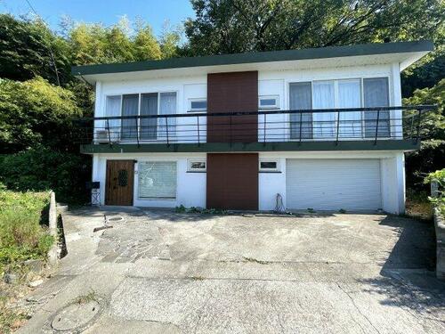 Fully Renovated Spacious 2LDK RC House on Large Lot in Fukui in Fukui
