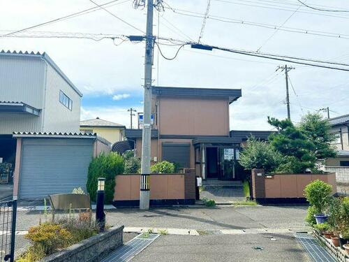 Fully Renovated 4LDK House with Tatami Rooms in Quiet Tsuruga in Fukui