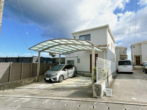 Bright Fully Renovated 4LDK House with Parking in Yaese, Okinawa in Okinawa