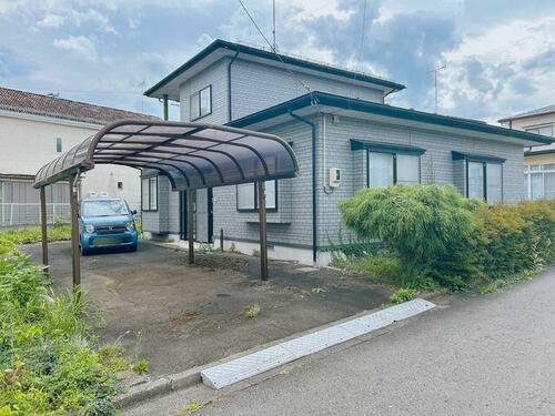 Sunny 4LDK Wooden House near Takizawa Station, Park Across the Street, Iwate