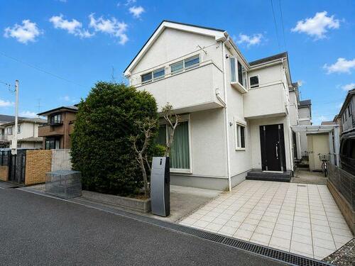 Bright 2LDK Wooden House in Komae’s Izumi-honcho, Tokyo