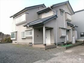 Bright 3LDK Wooden House on a Generous Plot in Kanoya, Kagoshima, Kagoshima