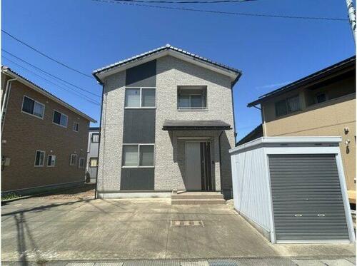 Sunny 4LDK Wooden Home with Solar, Sunroom & Bike Garage in Nomi, Ishikawa