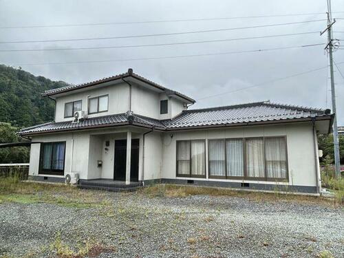 Spacious 5LDK Home with Tatami Rooms in Kagami, Okayama