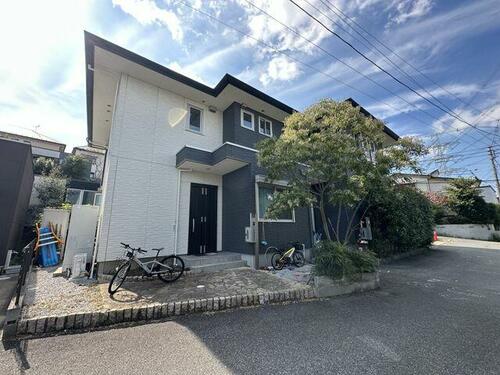 Spacious Multigenerational Home with Two Entrances in Kawaguchi, Kawaguchi, Saitama
