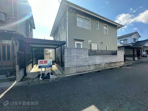 Spacious Home with Tatami Rooms in Niigata, Niigata