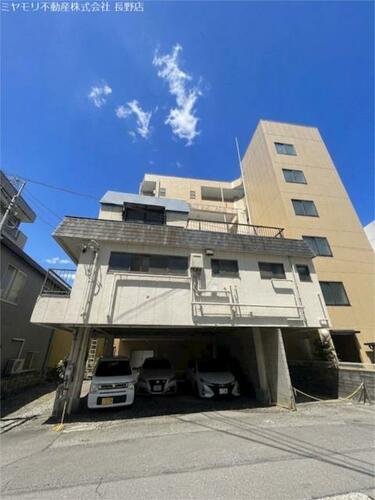 Three-Story 5DK Home Near Gondo Station, Nagano