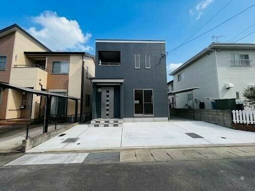 Fully Renovated 3LDK House in Quiet Omura with Parking in Nagasaki