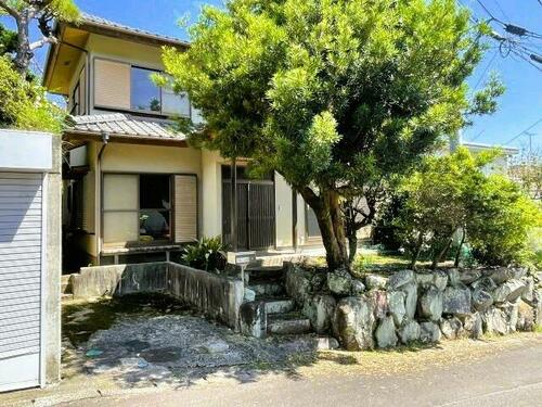 Two-Story Home with Tatami Rooms in Izumi, Atami, Atami, Shizuoka