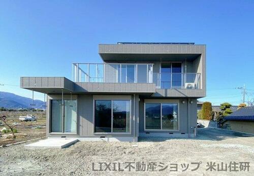 Bright 3LDK Home with Solar Power in Tokaichiba, Minami-Alps, Minami Alps, Yamanashi