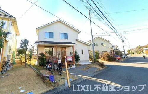Bright 4LDK Home Near Shimizu Koen Station, Noda, Chiba