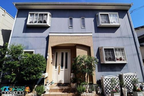 Bright 3LDK Home with Soundproof Room in Minami-Tamiya, Tokushima