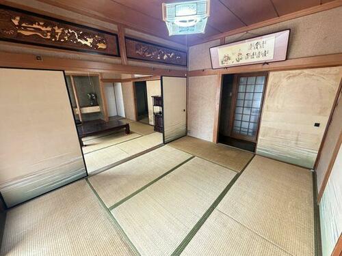 Spacious 8DK Home with Large Garden in Himeji, Himeji, Hyogo