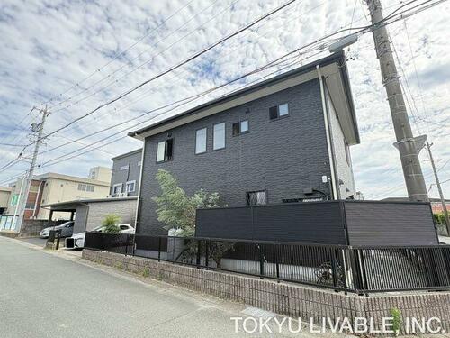 Spacious 5LDK Home with Large 401 m² Lot in Hamamatsu, Hamamatsu, Shizuoka