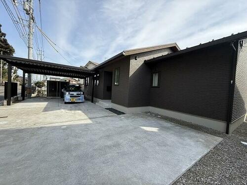 Excellent 3LDK One-Story Home with Garden in Quiet Tokuo, Tottori in Tottori